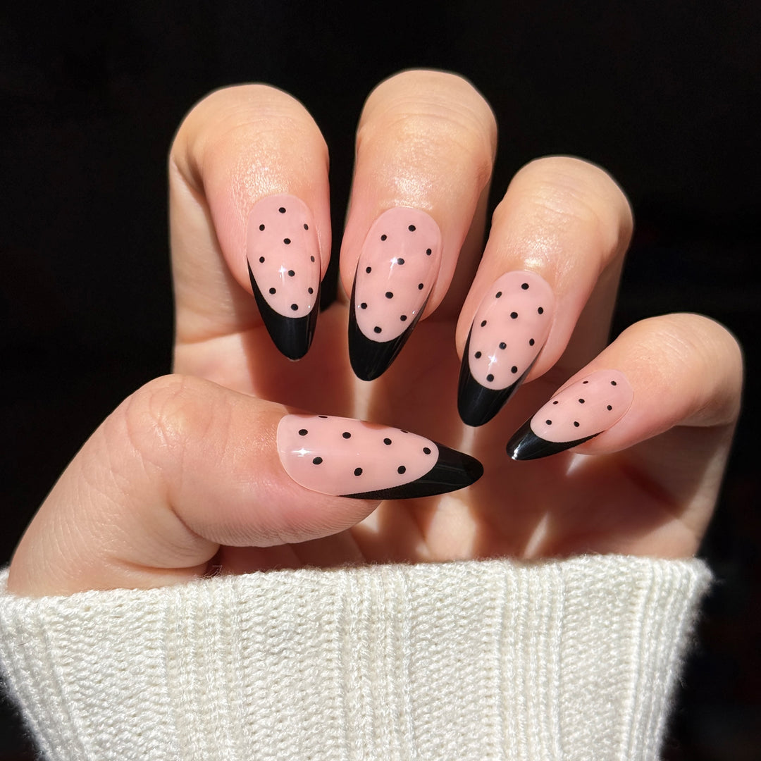 Onyx Dots