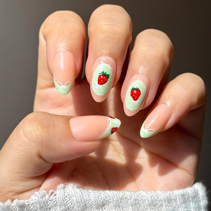Strawberry Lace
