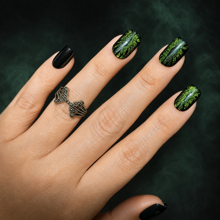 Serpent Gaze